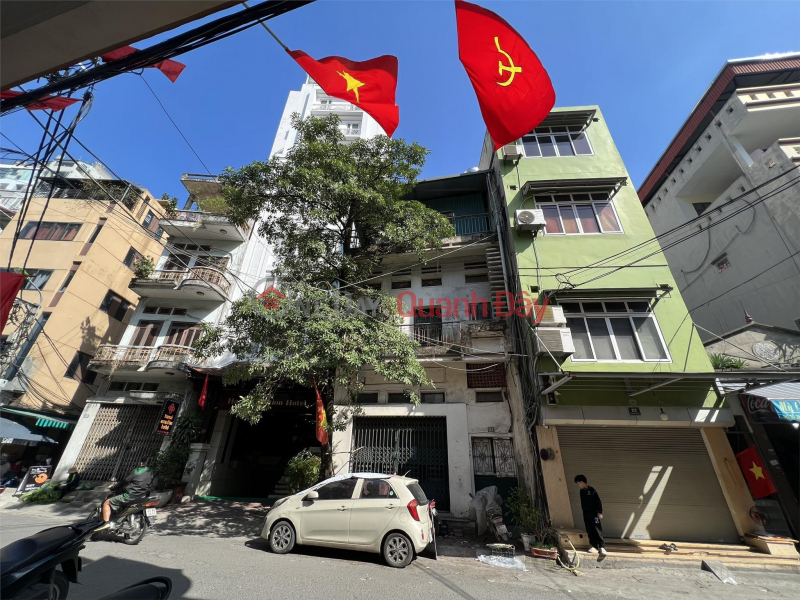 The owner sold the house at 24 Hang Bot, Dong Da, Hanoi for 23 billion without a broker Sales Listings