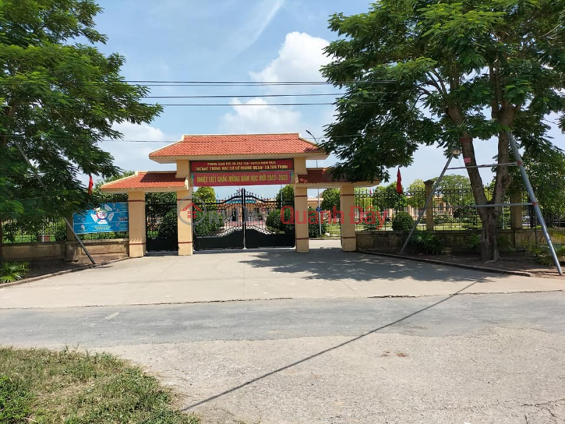 The owner sends for sale a beautiful residential land lot, the owner's red book is in Tan Thinh commune. Nam Truc. Nam Dinh Vietnam | Sales ₫ 1.35 Billion