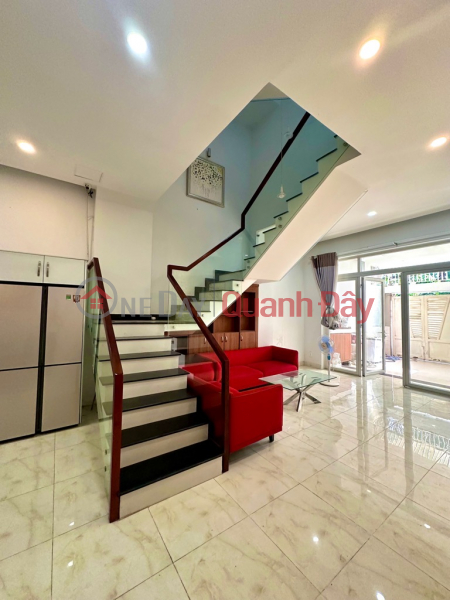 đ 7 Billion URGENTLY FOR SALE PHI LONG RESIDENTIAL AREA, AREA: 85M2 (5 X 17M),4 FLOORS, 4BRS, 6WC. ONLY 7 BILLION