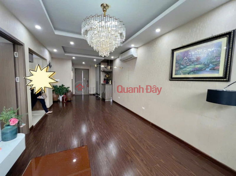  | Please Select, Residential Sales Listings đ 5.4 Billion