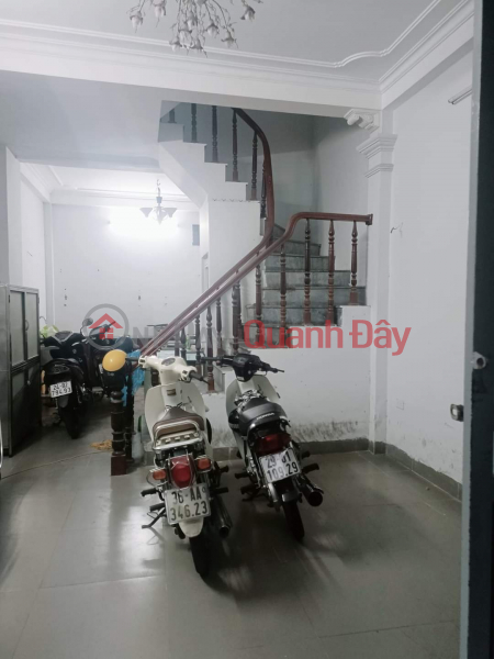 Property Search Vietnam | OneDay | Residential, Sales Listings, House for sale with 4 floors 32m2, Lang Chua, Dong Da, Hanoi, Full furniture.
