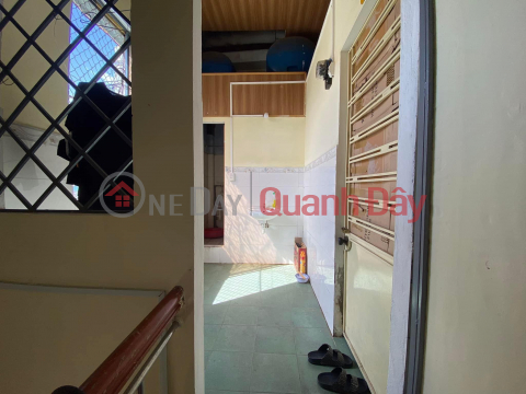 COMBO 16 BILLION, CASH FLOW 60 MILLION\/MONTH, INCLUDING BUSINESS IN NGŨ HANH SON, 3-STOREY HOUSE, 2-STOREY BOARDING HOUSE _0