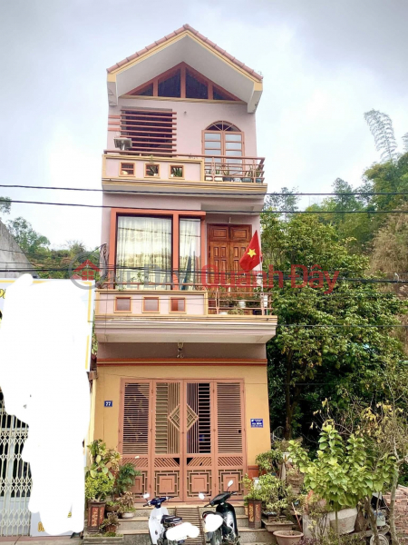 Owner needs to sell 3-storey house on Ngo Quyen - Hop Thanh Street. Sales Listings