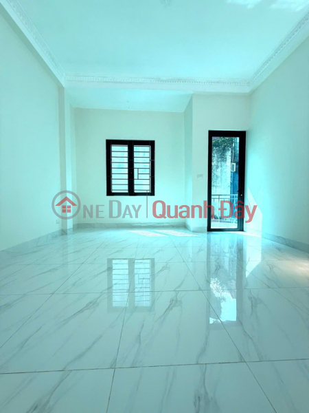 đ 15,7 tỷ Tô Vĩnh Diện 59m 5 tầng, 2 thoáng, phân lô, sát ô tô