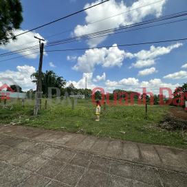 HOT!!! OWNER NEED TO SELL QUICKLY Beautiful Land Lot Location In Gia Lai _0