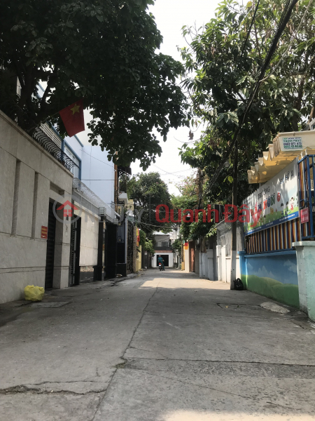 Car Alley House for sale on Le Dai Hanh street, District 11, Area: 4mx18m, 4th floor, Price: 9.8 billion Sales Listings