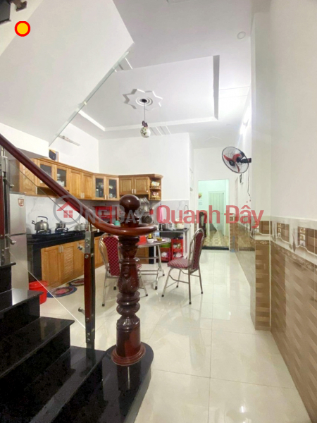 Property Search Vietnam | OneDay | Nhà ở Niêm yết bán, Bán nhà đường 11 Linh Xuân, Thủ Đức, 2 Tầng, 4PN, DT:116m2, ngang 5.5m, sân đậu ôtô, giá 6.5 tỷ.