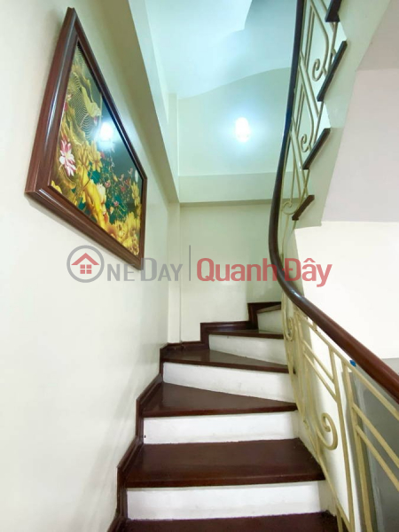 Bán Nhà Trung Tâm Thanh Xuân, D.Tích 40m2, 5 Tầng, Nhà Đẹp, Giá Chào Bán Nhỉnh 9tỷ Niêm yết bán