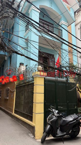 BEAUTIFUL HOUSE FOR SALE, BUILT BY RESIDENTS, LOCATED ON A CORNER LOT WITH CAR ACCESS, 85M2 X 5 FLOORS, PRICE 22.3 BILLION VND. LONG BIEN - HANOI. Sales Listings