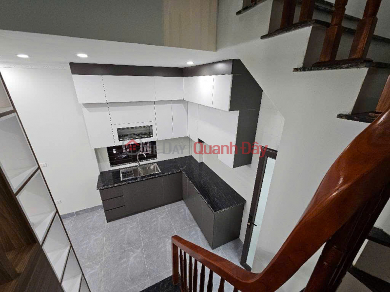 NHÀ LIÊN MẠC – 42M2 X 5 TẦNG – Ô TÔ TRÁNH – NGÕ THÔNG – KINH DOANH TỐT – GIÁ 8.1 TỶ, Việt Nam Bán, đ 8,1 tỷ