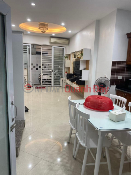 House for sale at 27 Ta Thanh Oai, 40m2, 4 floors, 4 bedrooms, very close by car, only 3.5 billion, contact 0904690958 Sales Listings