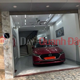 House for sale on Nguyen Van Cu street, car parking available, accessible alley, suitable for business. _0