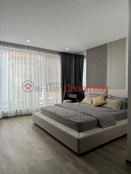 đ 13,6 tỷ Siêu phẩm Long Biên, 45m x 7 tầng, thang máy, gara 7 chỗ, full nội thất
