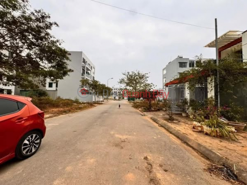 Land in Xuan Hoa Electricity and Water Urban Area - Prime location, 2nd Street, Le Quang Dao | Vietnam | Sales, đ 3.35 Billion