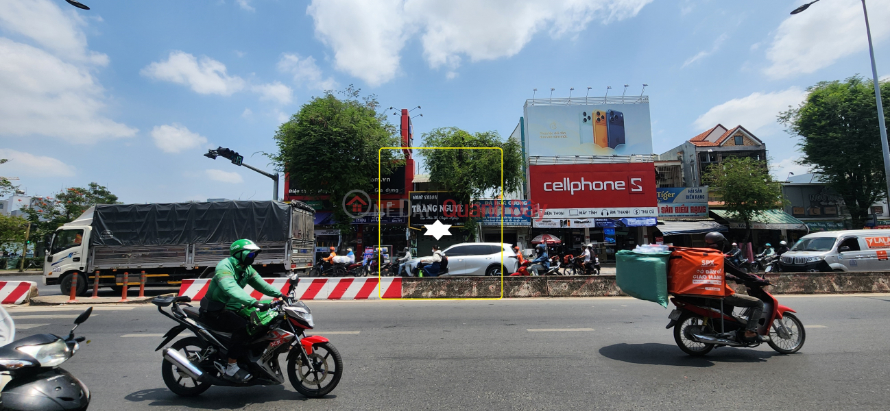 Property Search Vietnam | OneDay | Residential Rental Listings | House for rent on Le Trong Tan Street, Tan Phu District, 80m², 2 floors - 18 million VND - Right at the intersection.