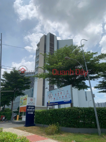 Property Search Vietnam | OneDay | Residential, Sales Listings, LAND FOR SALE WITH FREE 2-STOREY HOUSE - TRUCK ALLEY - WIDENESS NEARLY 5M - CONVENIENT LOCATION