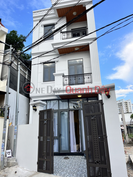 HOUSE FOR SALE 03 storeys, MEDICAL. Near Vinh Diem Trung urban area. Nha Trang City. Sales Listings