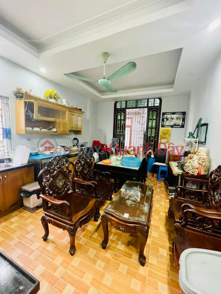 House for sale at 68 Cau Giay street 60m2, 4 floors with 4.5m wide frontage, car business for 10 billion more, negotiable, Vietnam Sales đ 10.4 Billion
