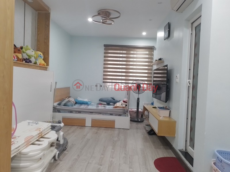 Only 1 apartment on Yen Lang Dong Da Street 28m, 5 floors, car alley, busy business, only 4.2 billion, contact phone number 0817606560 Vietnam, Sales đ 4.2 Billion
