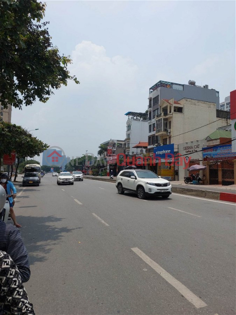 Land for sale on Nguyen Hoang Ton Street, Tay Ho District. 193m Frontage 12.5m Approximately 140 Billion. Commitment to Real Photos Main Description _0
