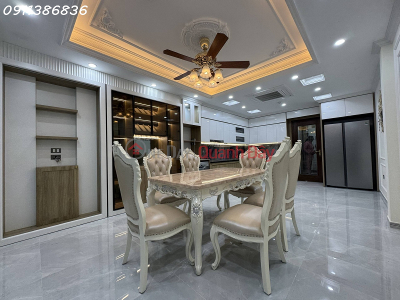A masterpiece of subdivided land with car access in the 7.2ha Vinh Phuc area, Ba Dinh district. 42\\/50m² x 8 floors, VIP interior Vietnam | Sales, đ 29 Billion
