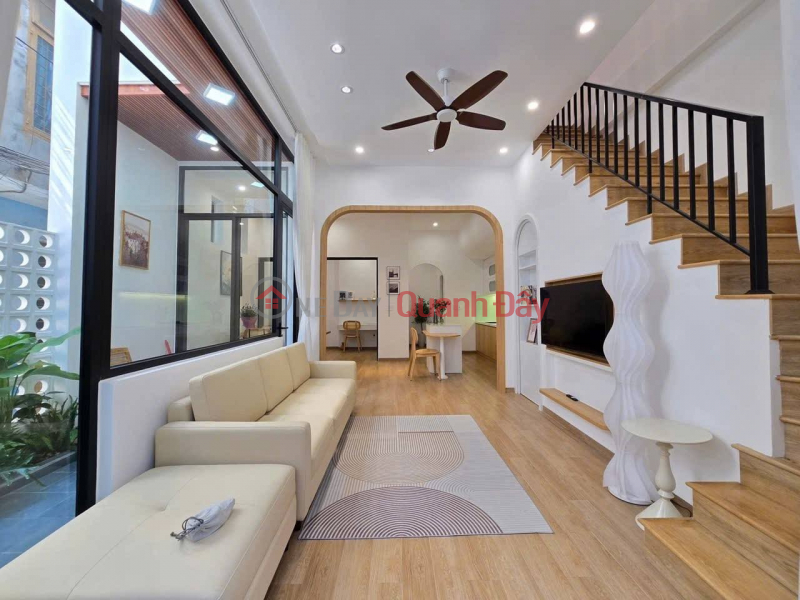  Please Select Residential, Sales Listings, đ 5.1 Billion