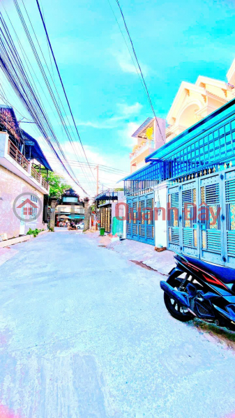 đ 2.9 Billion High-rise house in Bien Hoa center, Buu Long ward, car road, car yard only 209