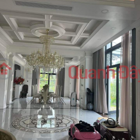 VINHOMES GRAND PARK TOWNHOUSE FOR RENT COMPLETED TOWNHOUSE FOR ENTIRE RENT _0