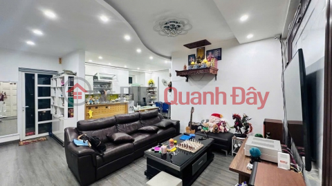 NGUYEN NGOC VU APARTMENT 3 BEDROOMS 2 BATH CORNER LOT - 113 SQUARE METER - 8.55 BILLION - FULL FURNITURE _0