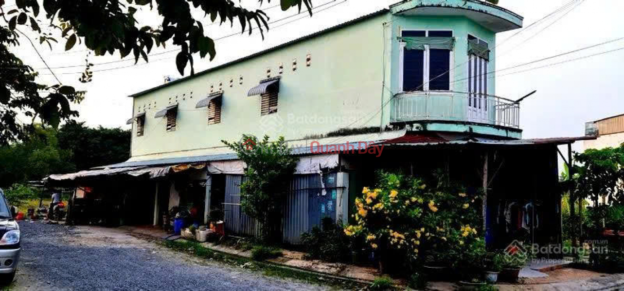 Property Search Vietnam | OneDay | Residential Sales Listings | House with 2 street fronts in District 12 - To Ky - 20x5 with 4 rooms available for rent 10 million\\/month - Truck alley