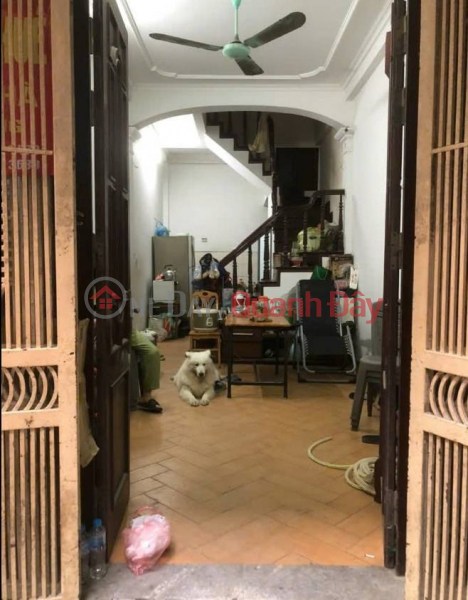 Cho thuê nhà ngõ Thống Nhất, Đại La 4 tầng x 32m2, 3PN, 3 vệ sinh, 10 Triệu/tháng Niêm yết cho thuê