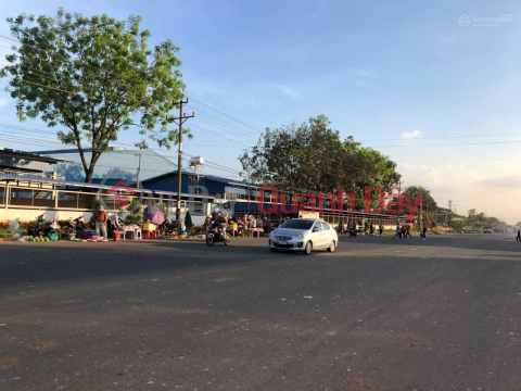Owner sells house and land at the front of Ly Thai To street, Long Tan commune, Nhon Trach district, Dong Nai province. _0