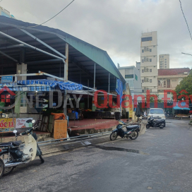 Top business frontage opposite Son Tra market, 119m², 300m from My Khe beach _0