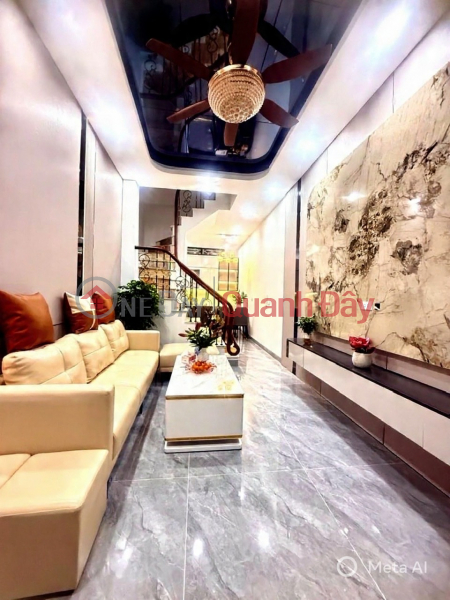 bán nhà ngọc khánh 35m x4 tầng 9,9 tỷ ngõ thông,ba gác tránh,full nội thất Niêm yết bán