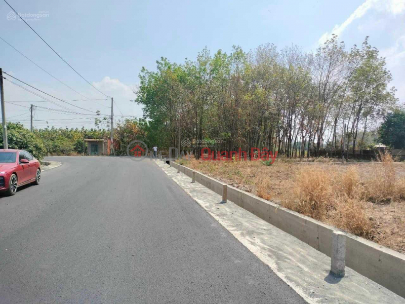 Urgent sale 10m Lien Xa asphalt road frontage 24m 100m2 residential area, price 350 million. Sales Listings