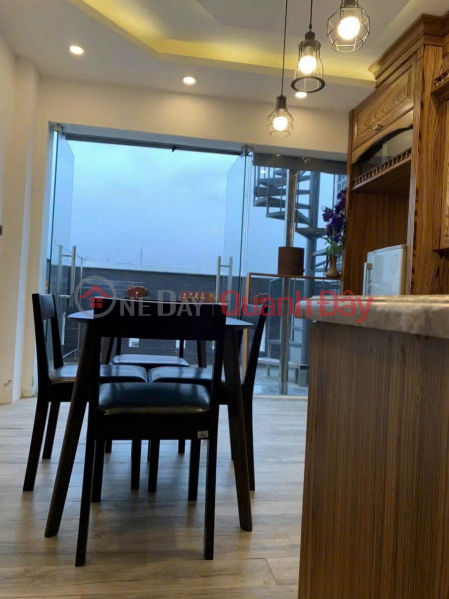 Giảm chào 1 tỉ! Bán nhà mặt phố Trung Phụng, 50m2, 8 tầng, mặt tiền 4.2m, 33.5 tỷ, KD đỉnh Niêm yết bán