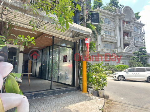 House for rent on Le Thi Cho Street, Phu Thuan Ward, District 7, Ho Chi Minh City. _0