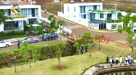 Resort villa land for sale right in the center of Bao Loc city _0