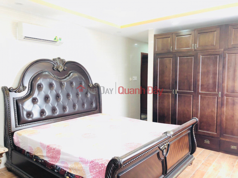 ₫ 30 Million/ month Kingston 10th Floor Apartment fully furnished with high quality furniture