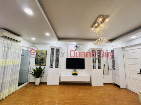 Bán nhà mặt phố Hàng Gà, 88m2, 4 tầng, 48 tỉ, ô tô tránh, kinh doanh đỉnh, 840 triệu/ năm _0