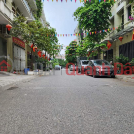 Selling Phu Luong new urban area, 60m2 with 5m frontage, corner lot 3, airy and full of light _0