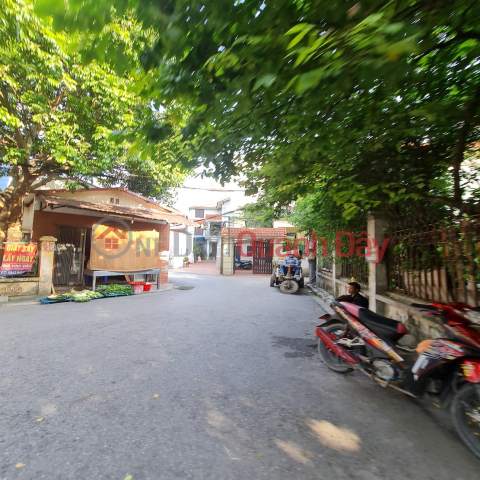 Sale of resettlement land Kieu Ky, Gia Lam, Hanoi. 60m2. Road 9m. Price negotiable. Contact 0989894845 _0