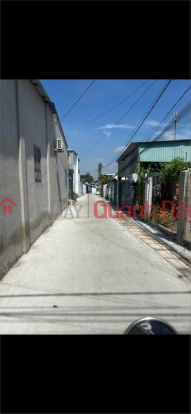 đ 890 Million | BEAUTIFUL HOUSE - GOOD PRICE - OWNER NEEDS TO SELL House in Tan Hoa Commune, Phu My District, Ba Ria - Vung Tau