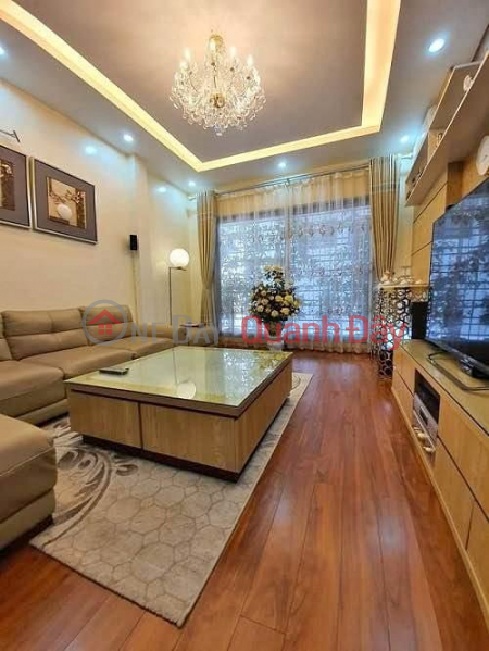 (ALLEY FRONT, CAR ACCESSIBLE) House for sale on TRAN QUANG DIEU, Dong Da, 49m2, 5 floors, frontage 4.1m, Vietnam Sales | đ 14.8 Billion