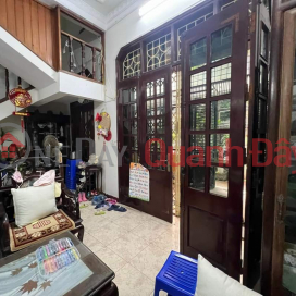 The owner sells the Tran Quoc Hoan PL 2 house with free car space> 17 billion 80m 4T _0