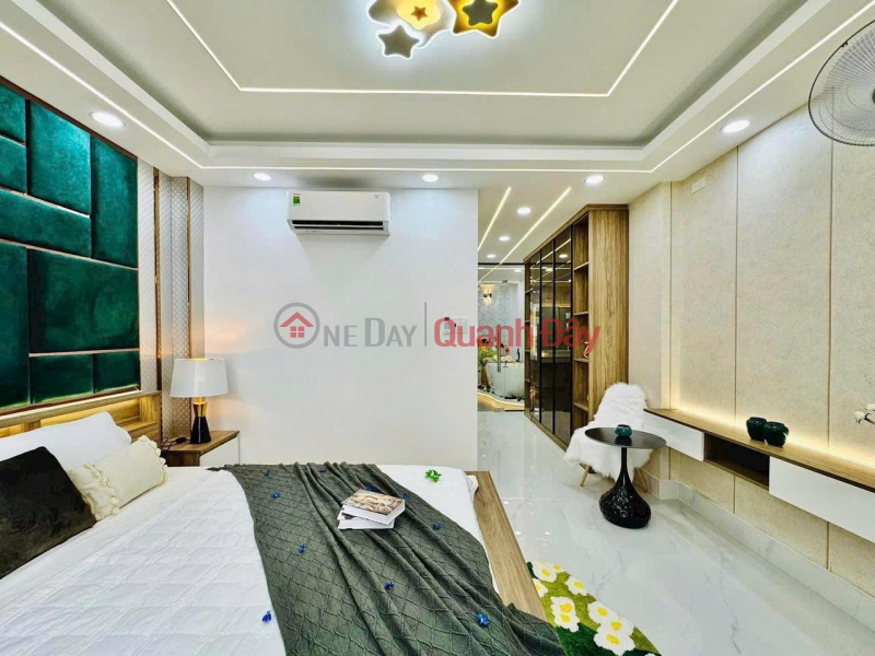 **House for sale in Ward 11, Tan Binh, Lac Long Quan alley; 4.2x15 - slightly over 7 billion | Vietnam | Sales đ 6.98 Billion