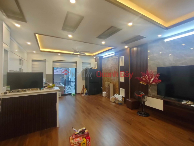 Property Search Vietnam | OneDay | Residential Sales Listings | House for sale on lane 84 Linh Nam, 60m2, 6 floors, price 10 billion, car, elevator