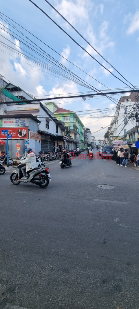 Urgent sale of business front land on Tran Nhat Duat street, Da Lat, price 12.5 billion _0