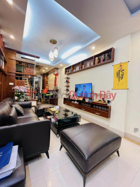 Property Search Vietnam | OneDay | Nhà ở, Niêm yết bán, Bán nhà Lê Duẩn, 35m2, 5 tầng, nhỉnh 6 tỷ, nhà đẹp ở ngay, ngõ 3 gác, 15m ra ô tô