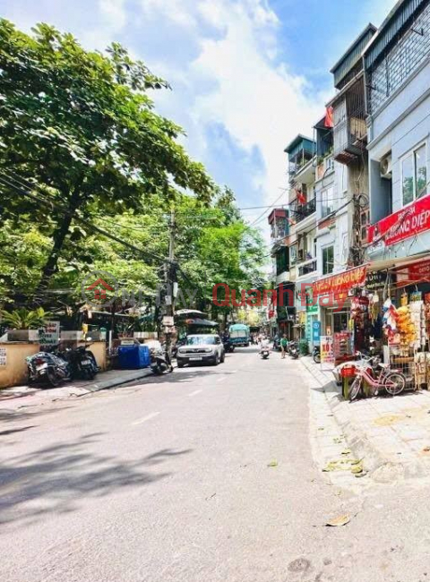 18.5 Billion, Car Avoid, Sidewalk, Top Business, Dong Da Core, Corner Lot, 40m2 x 6-Terrace Elevator. _0